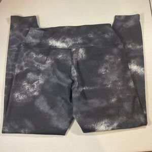 Nike One Charcoal and Silver Activewear